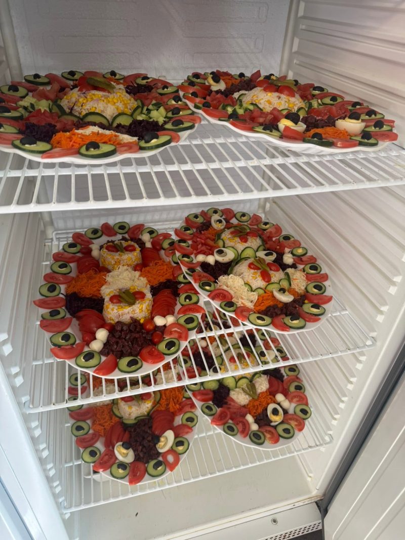 Soirée 100% Femmes Une soirée pensée pour et par les femmes, dans une ambiance chaleureuse et conviviale. Au programme : repas confectionné avec soin par nos bénévoles, suivi d'une soirée dansante.